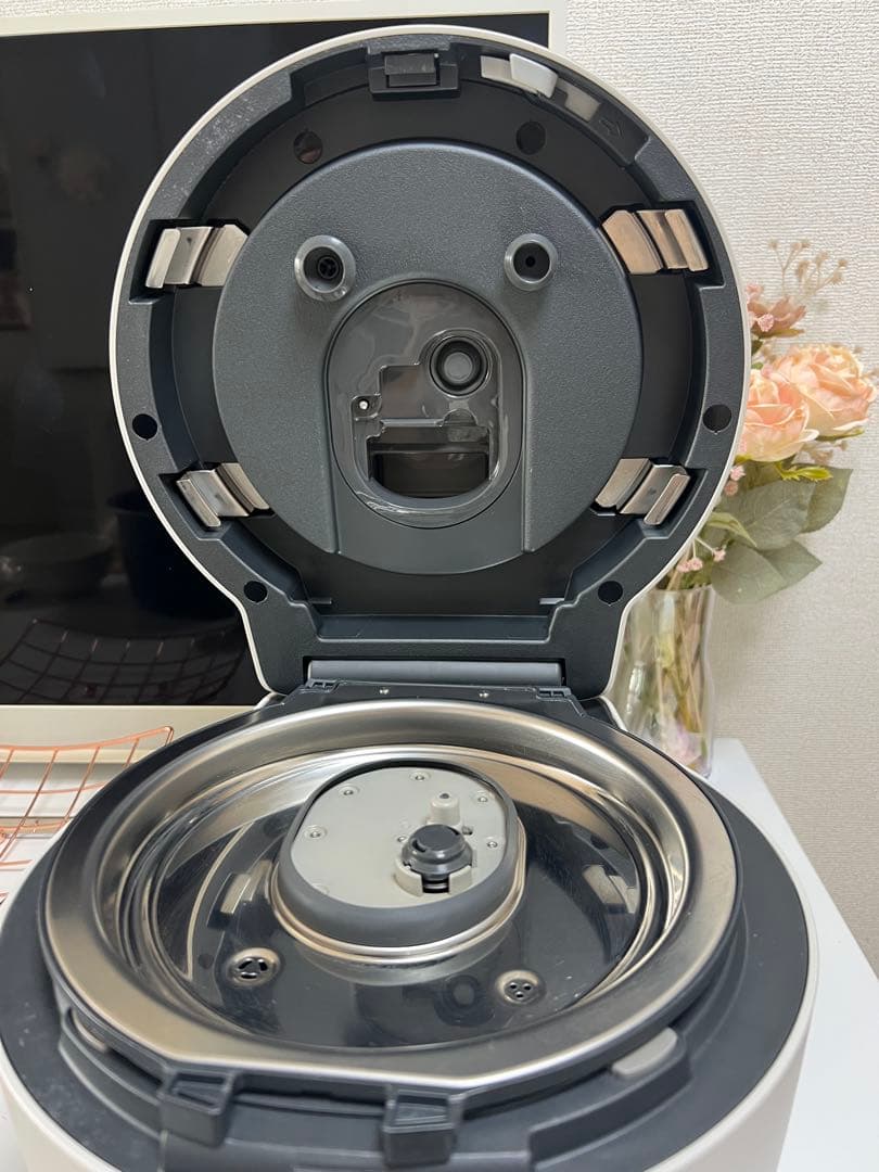 ビストロ SR-V18BA 1升 2023 圧力IH炊飯器