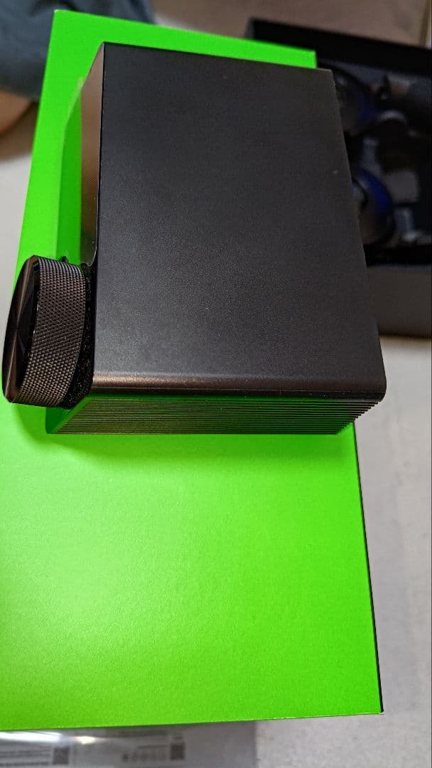 Razer Kraken Pro ワイヤレスゲーミングヘッドセット+スタンド