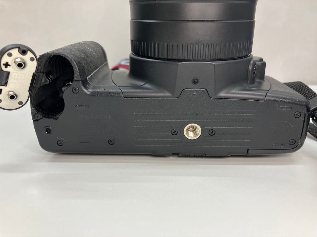 Canon フィルム一眼レフカメラ EOS Kiss Ⅲ 【A879】