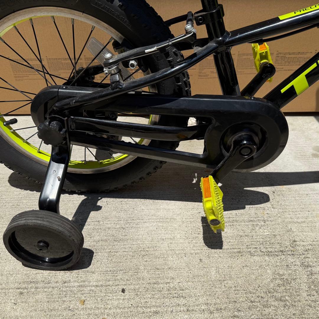 TREK キッズバイク　Precaliber プレキャリバー16インチ