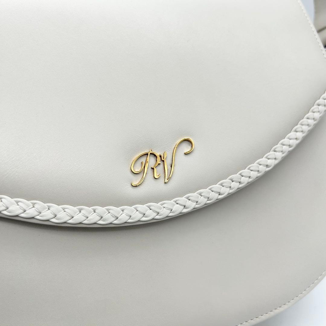 【激レア品】　ロジェヴィヴィエ　ワンショルダーバッグ　レザー　白　ロゴ　肩掛け◎