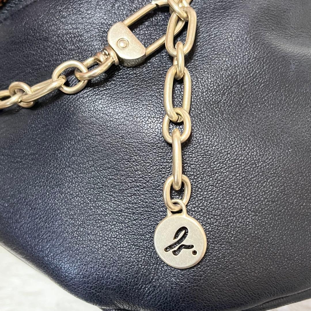 agnes b. アニエスベー　ボディバッグ　ラムレザー　ブラック