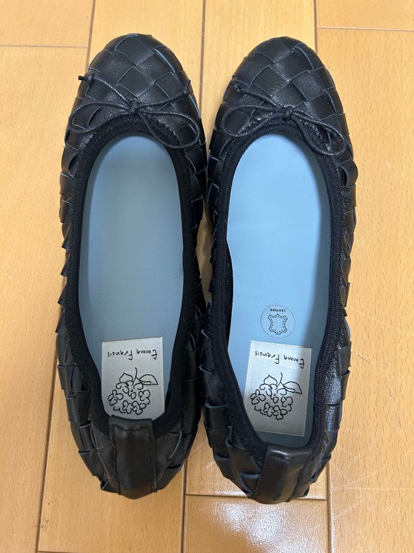 Emma France ブラック フラットシューズ 37/23.0