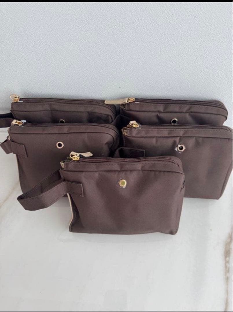 エミレーツ航空 ビジネスクラス ブルガリポーチ5個 セット