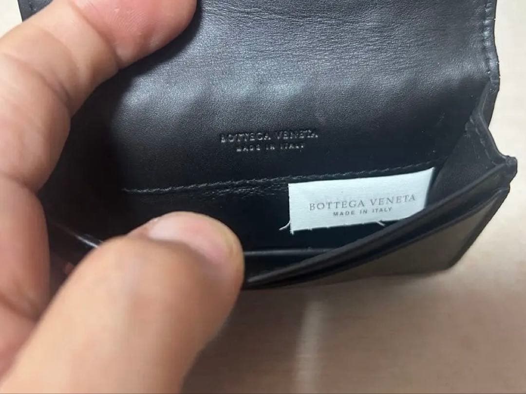 BOTTEGA VENETA ブラック名刺入れ