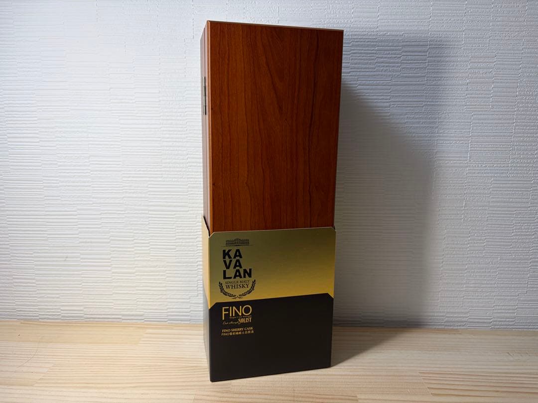【新品未開栓】KAVALAN FINO ウイスキー 700ml 木箱入り③