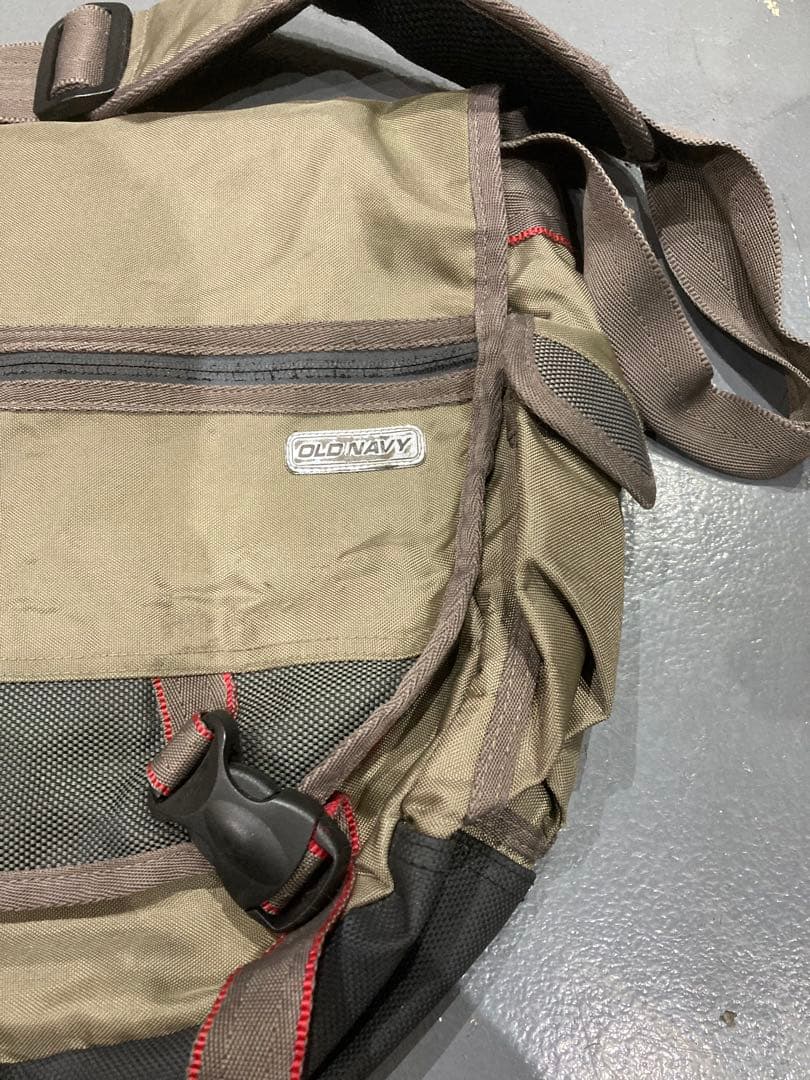 Old Navy メッセンジャーバッグ オリーブグリーン