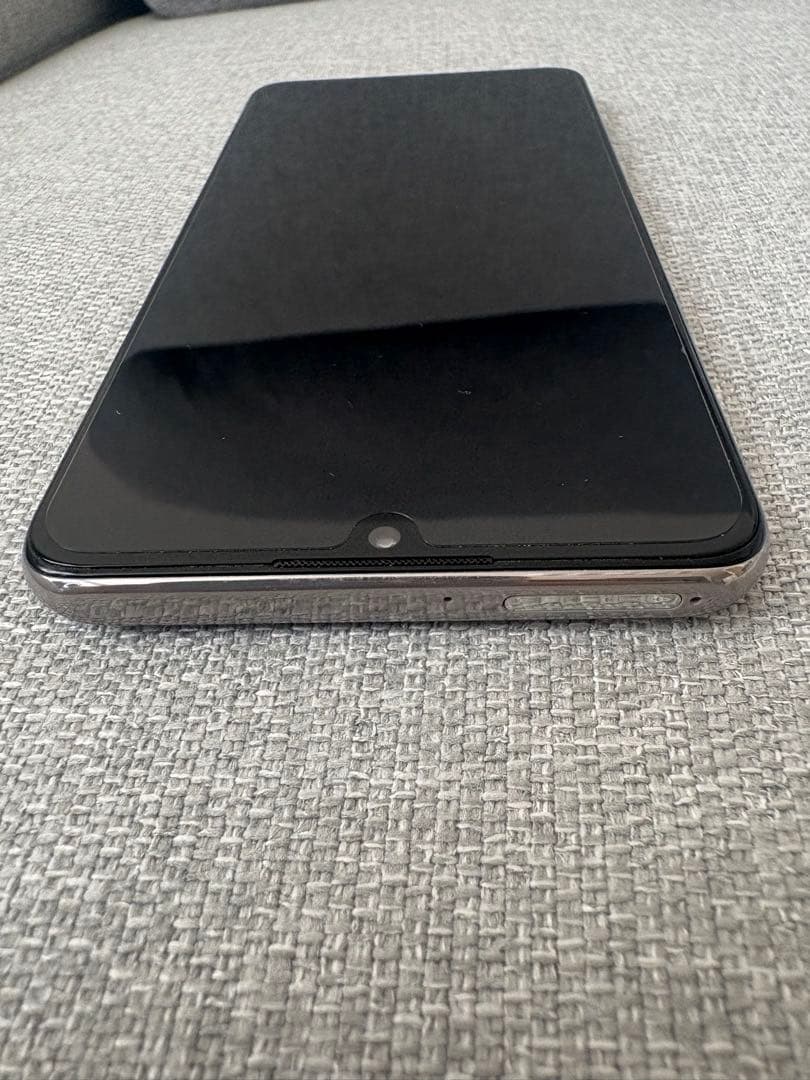 スマホ本体　HUAWEI P30 lite