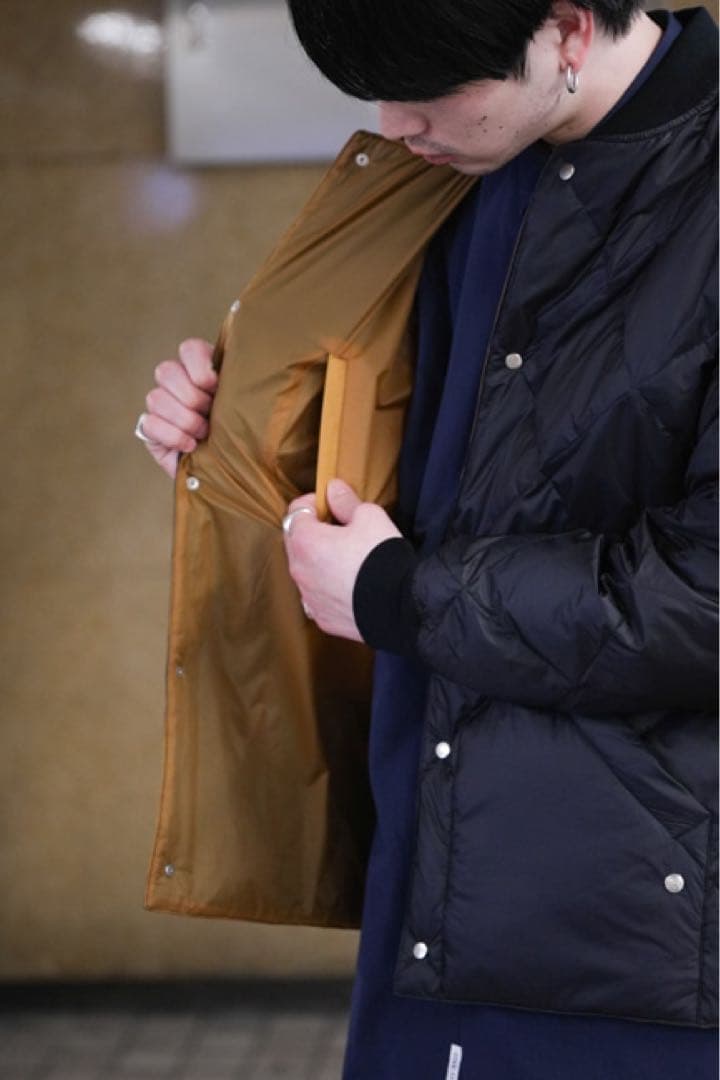 し*う様 EDDIE BAUER Down Light Insulated Sh