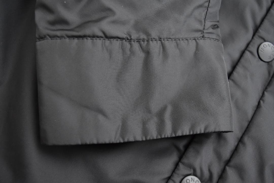 ・2020年・MONCLER・モンクレール・ボア・ダウンジャケット・ブラック・