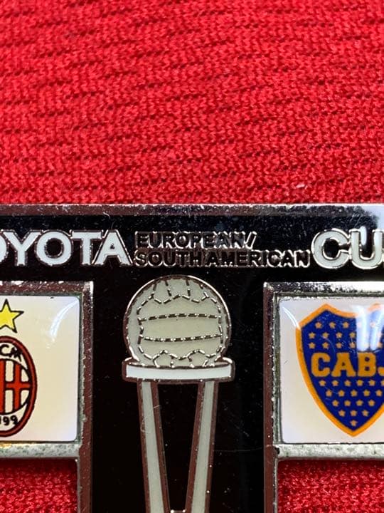 日付刻印 第24回トヨタカップ決勝ピンズ 非売品 希少品