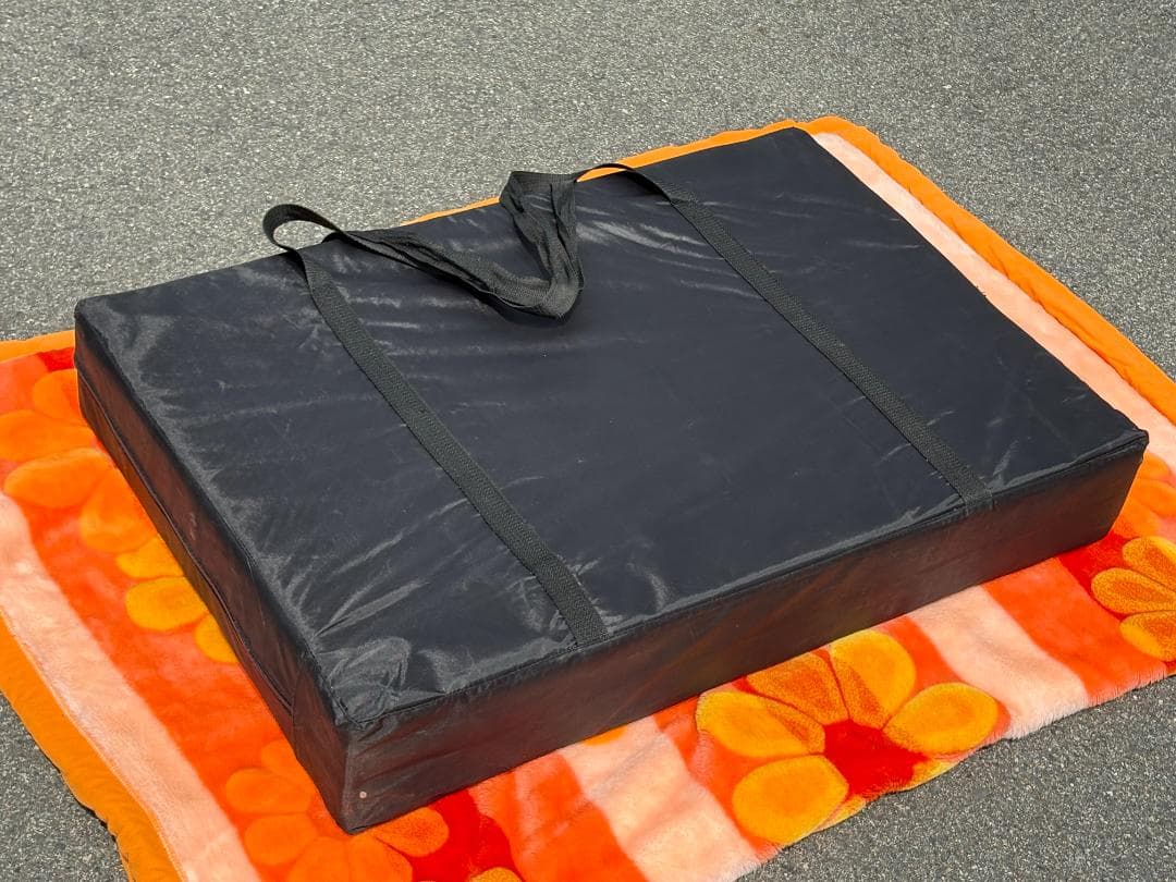 エステベッド/マッサージベッド/リクライニング 有孔/折りたたみ/サロン