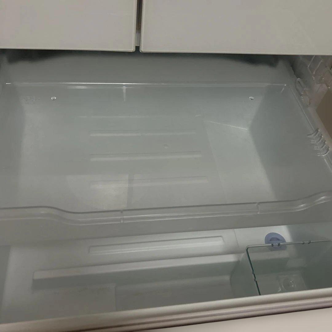 Toshiba ホワイト 6ドア冷蔵庫 8月中旬まで出品