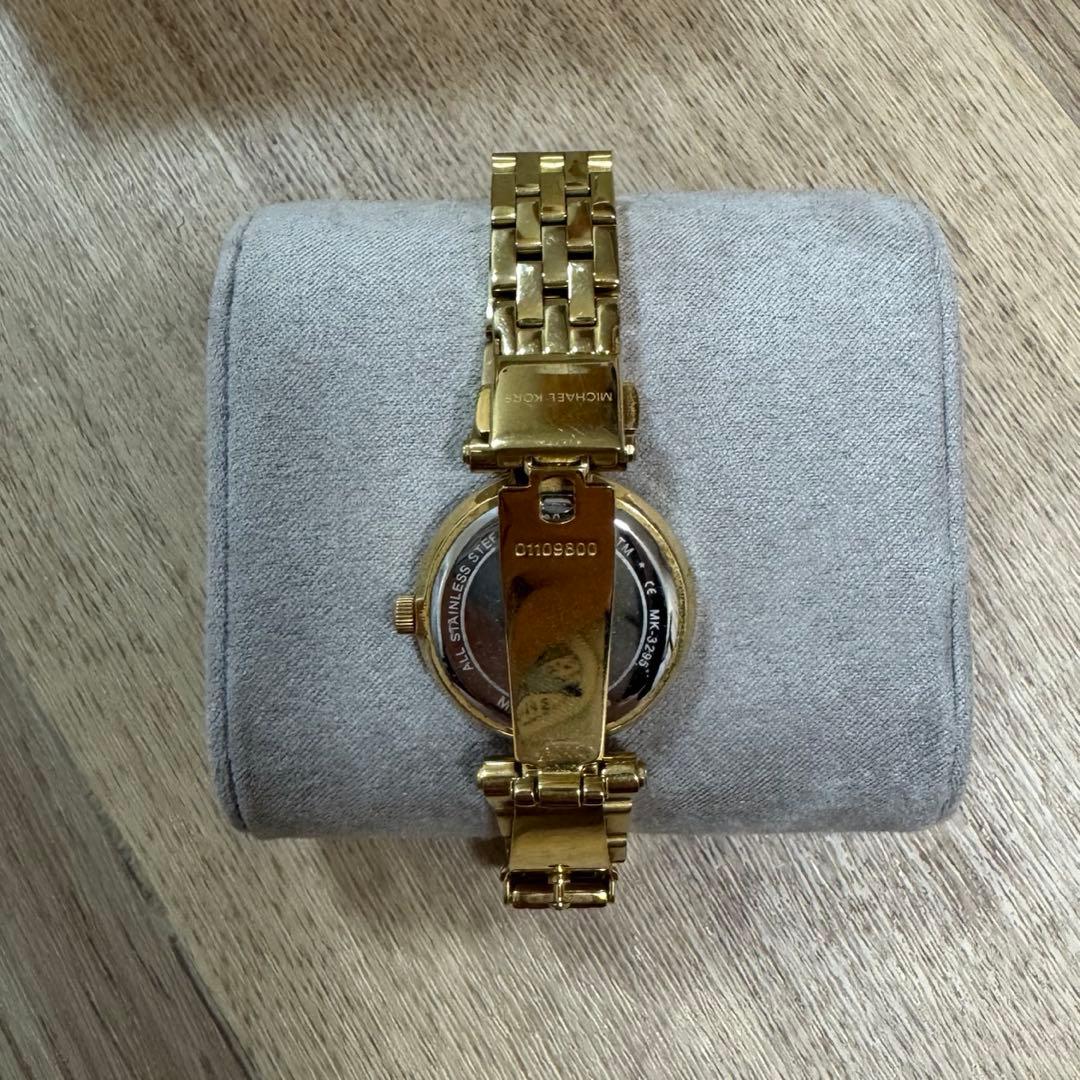 マイケルコース　時計　ゴールド