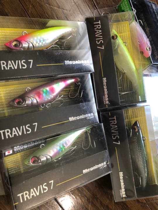 メガバス トラビス7 megabass X-80 ルアー バイブレーション 限定