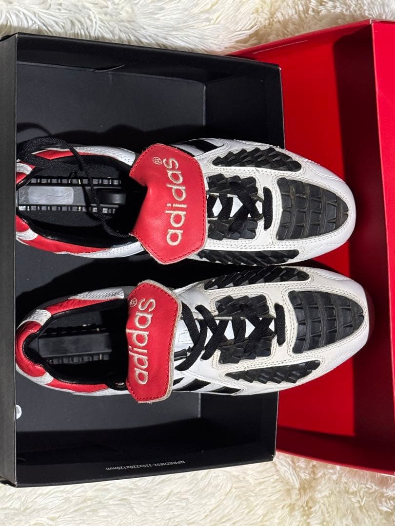 adidas プレデタータッチ 27cm