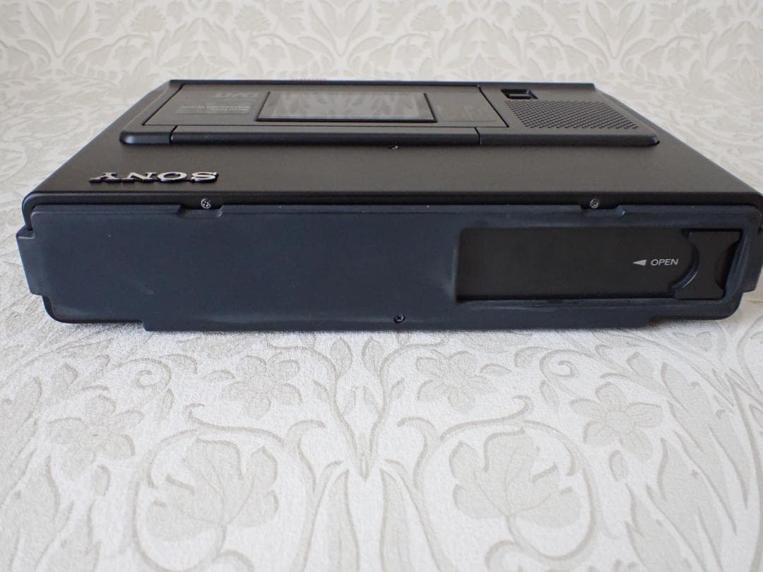 SONY TCD-D10 DAT デンスケ　美品なれどテープ走行せず