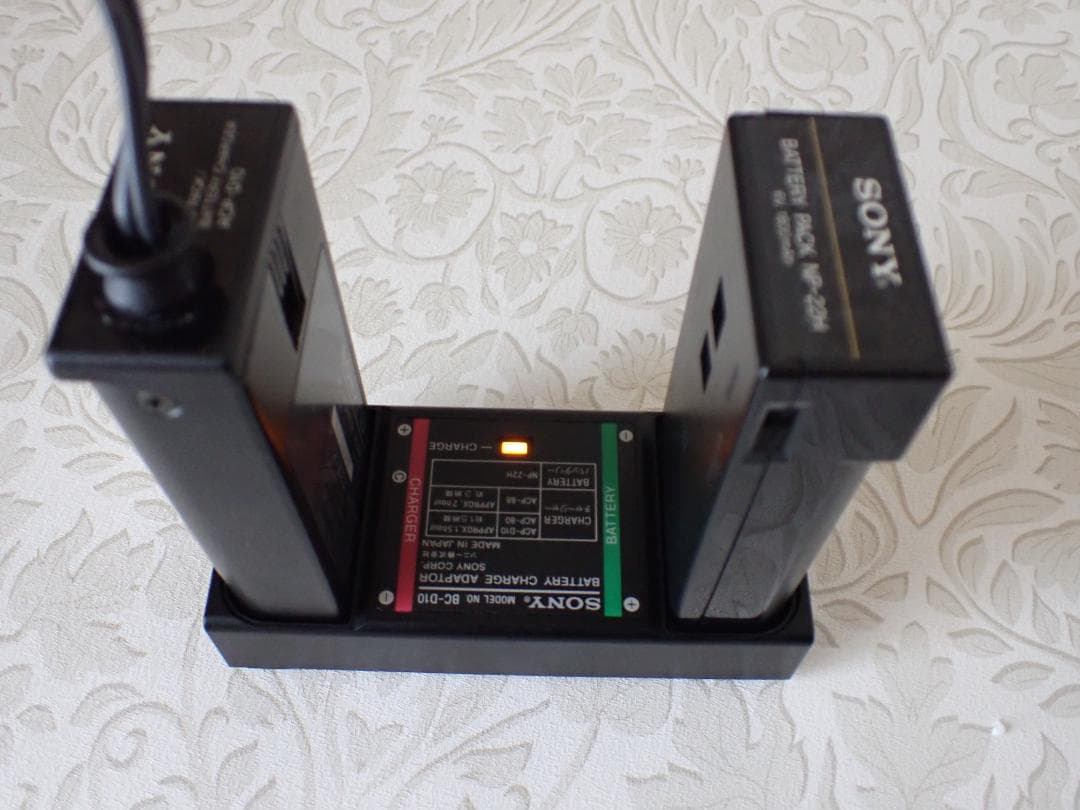 SONY TCD-D10 DAT デンスケ　美品なれどテープ走行せず