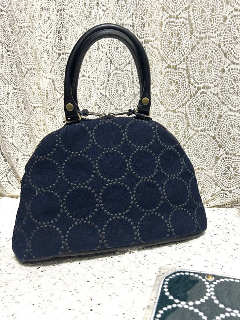 51205A ミナペルホネンハンドメイドブガッティLサイズ