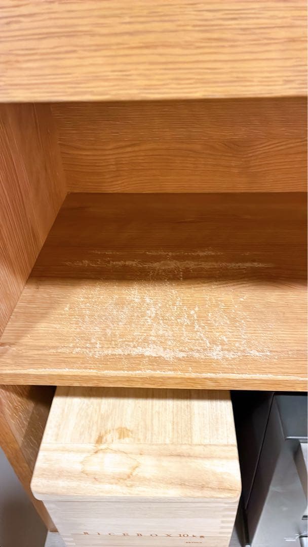 １２月26日まで出品！unico ADDY キッチンボード　お引取り可能。