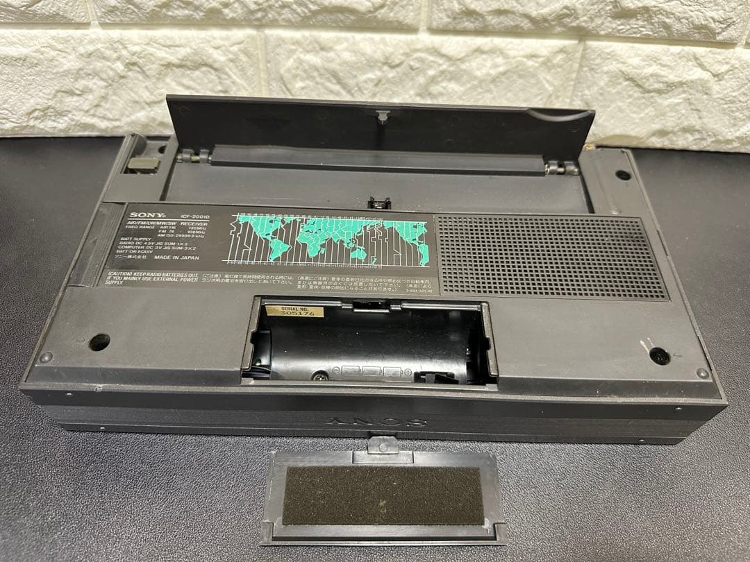 ラジオの王様 　SONY ソニー ICF-2001D 通電、動作確認済　雑あり