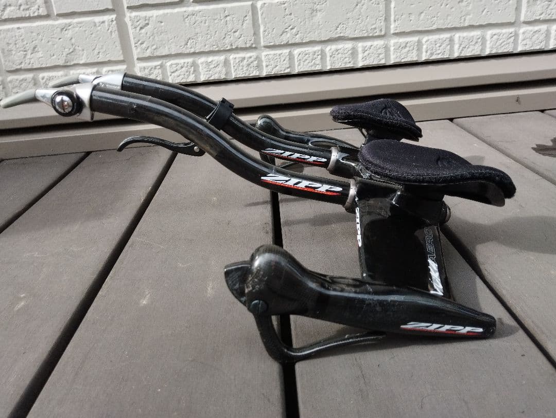 ZIPP vuka エアロバー