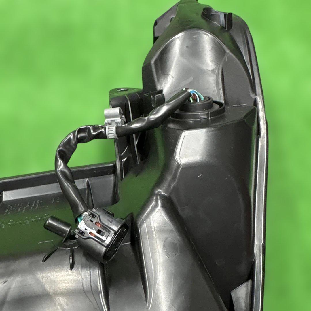 PCX125 JF81 純正ヘッドライト