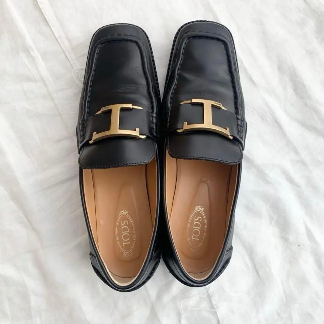 TOD'S Tタイムレスレザースクエアトゥシューズ　３９