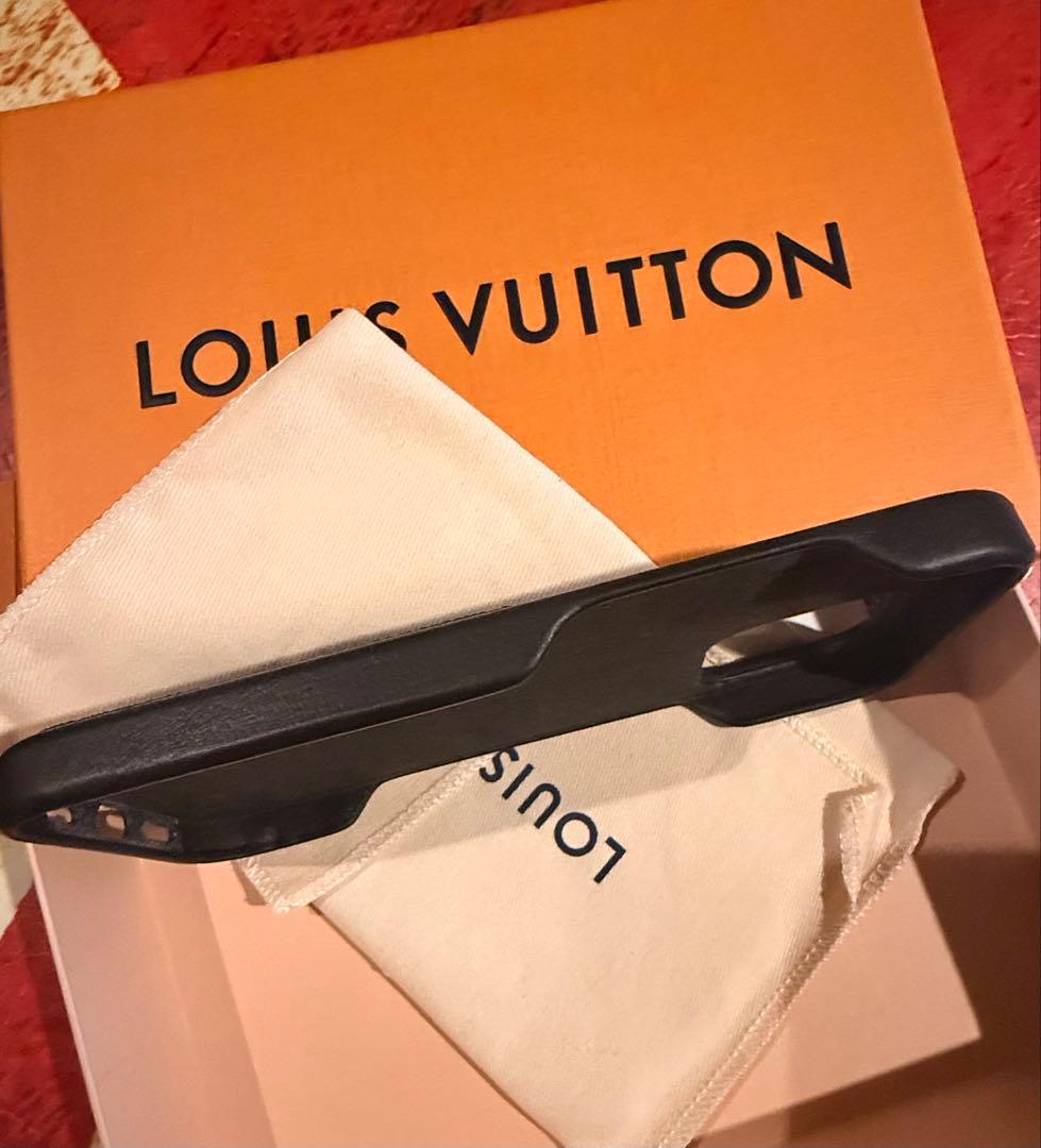 ルイヴィトンiPhone16Pro MAX正規品モノグラムバンパー専用箱付き