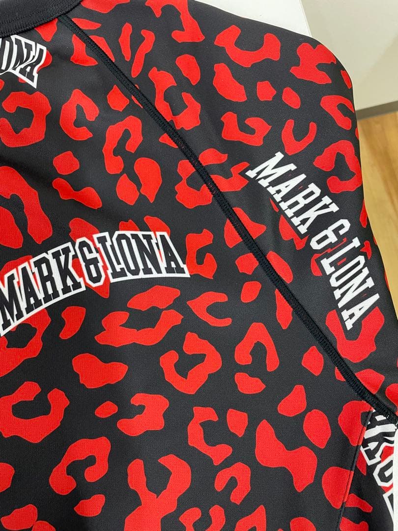 14767.2 MARK & LONA 赤×黒　長袖シャツ　サイズL