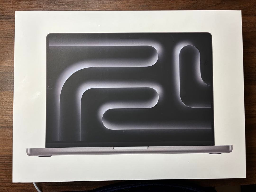 【イーガーコーテル】 MacBook Pro 14インチM3 1TB