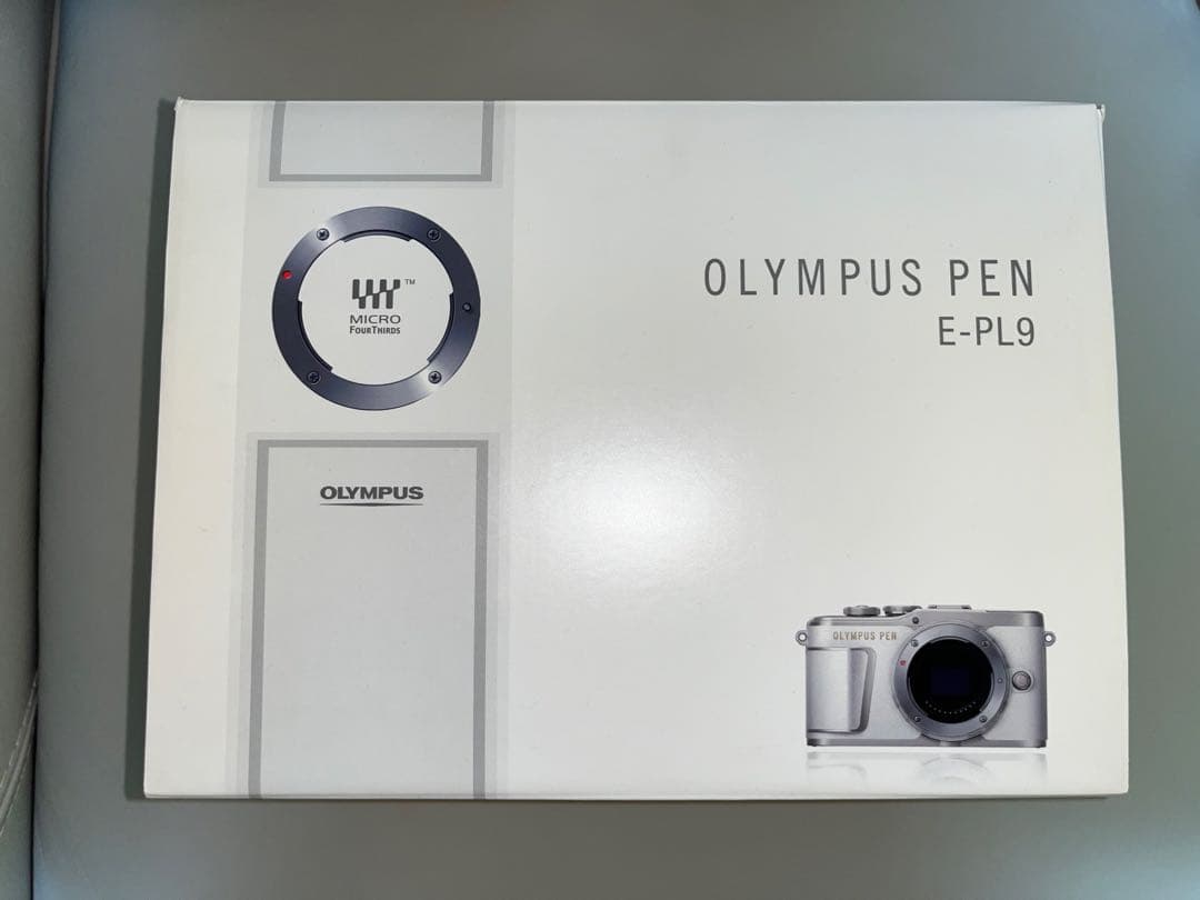 OLYMPUS PEN E-PL9 ダブルズームキット＋マクロレンズ＋本革アクセ
