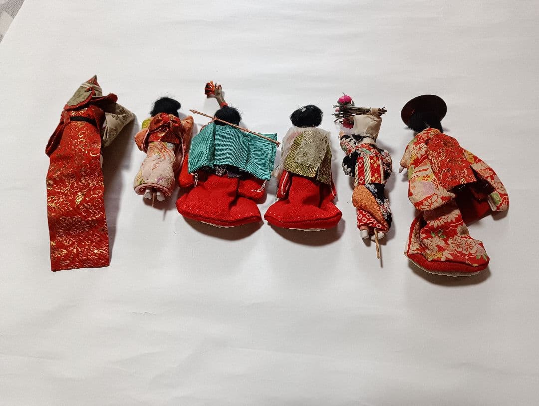 小さな市松人形達