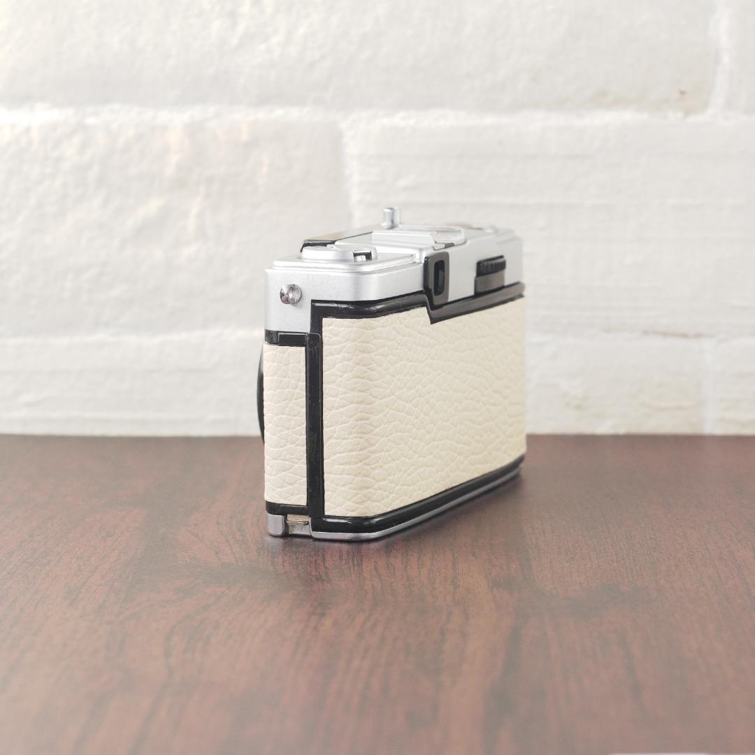 ✽PEN　EE-3✽EE3✽OLYMPUS✽オリンパス✽ハーフカメラ✽牛革貼替