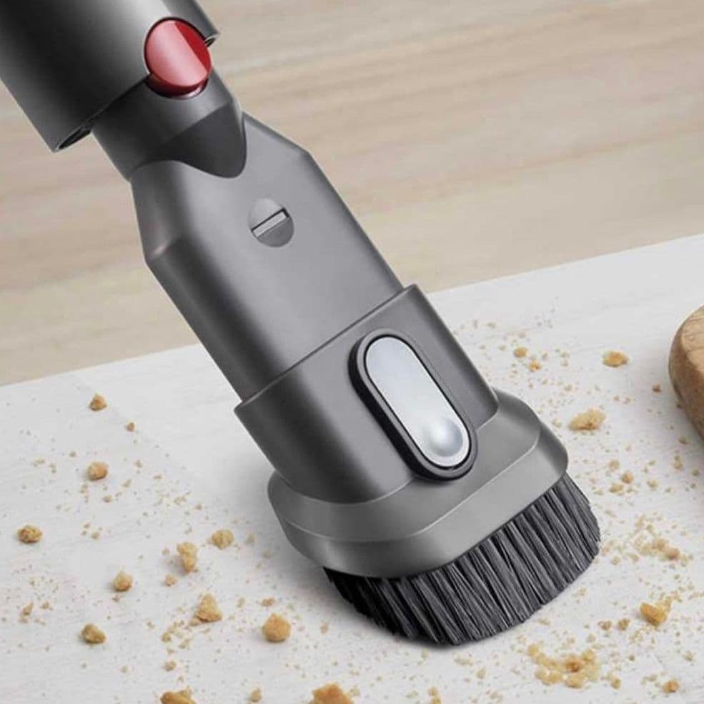 ダイソンV8 SV10掃除機 完全分解清掃済み 動作品 純正バッテリー２つセット