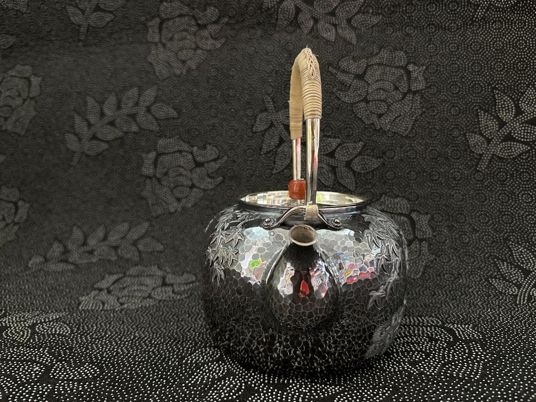 ととろ 銀瓶2点