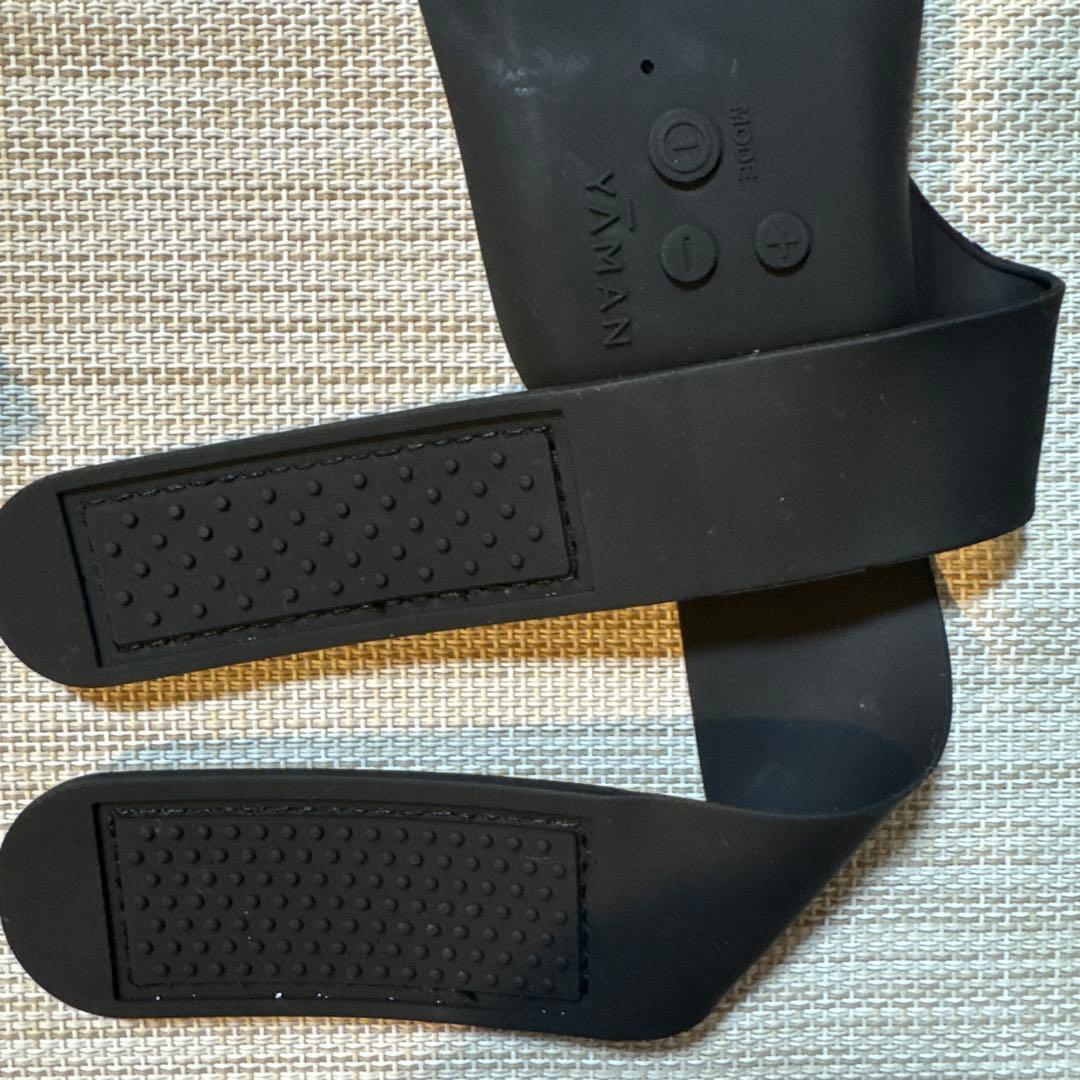 【美品】YA−MAN メディリフトアイ EPE-10BB