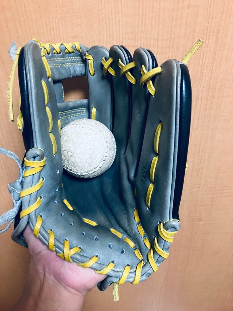 美品RYU軟式野球用グローブ