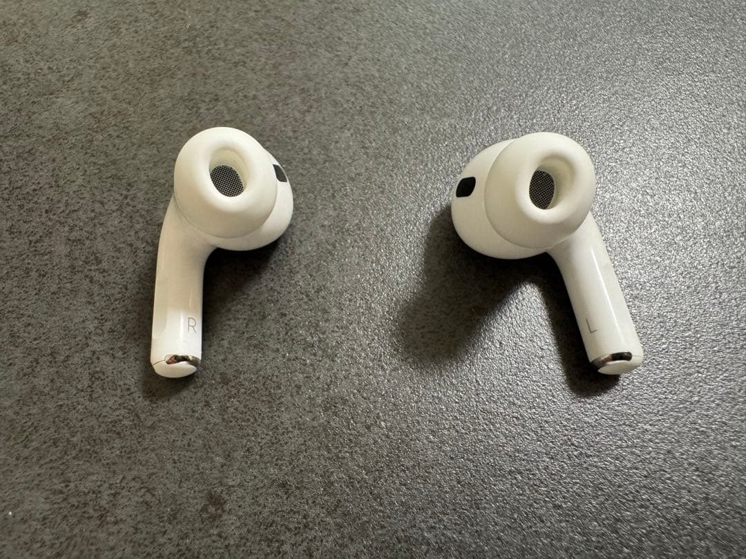 【美品】AirPods Pro 2世代 MagSafe充電ケース 豪華おまけ
