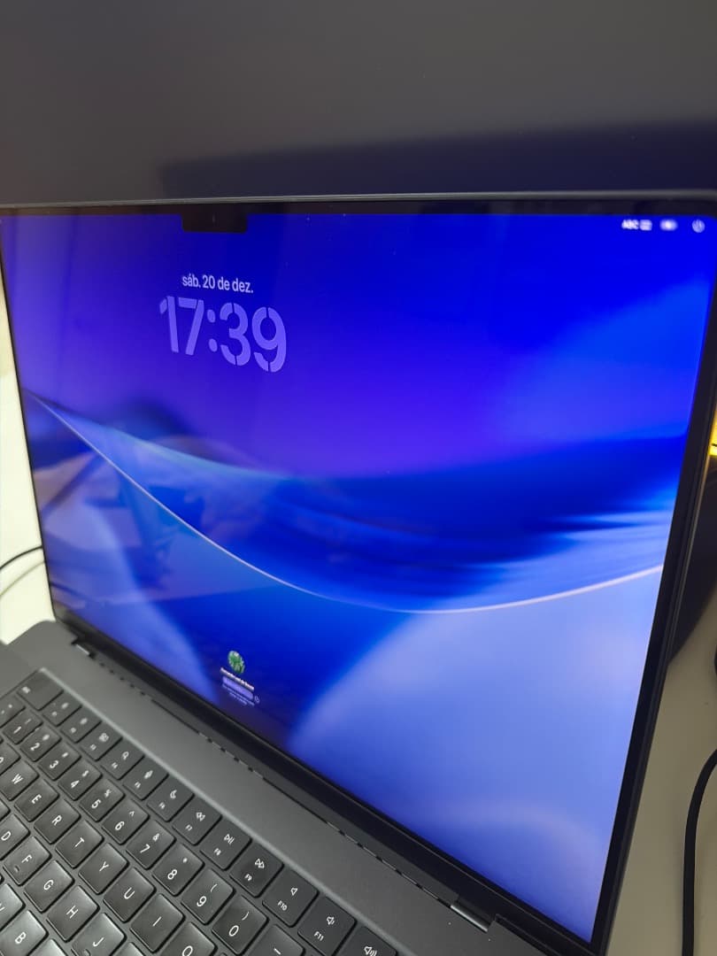 【本日販売】 MacBook Pro M4 16 インチ US