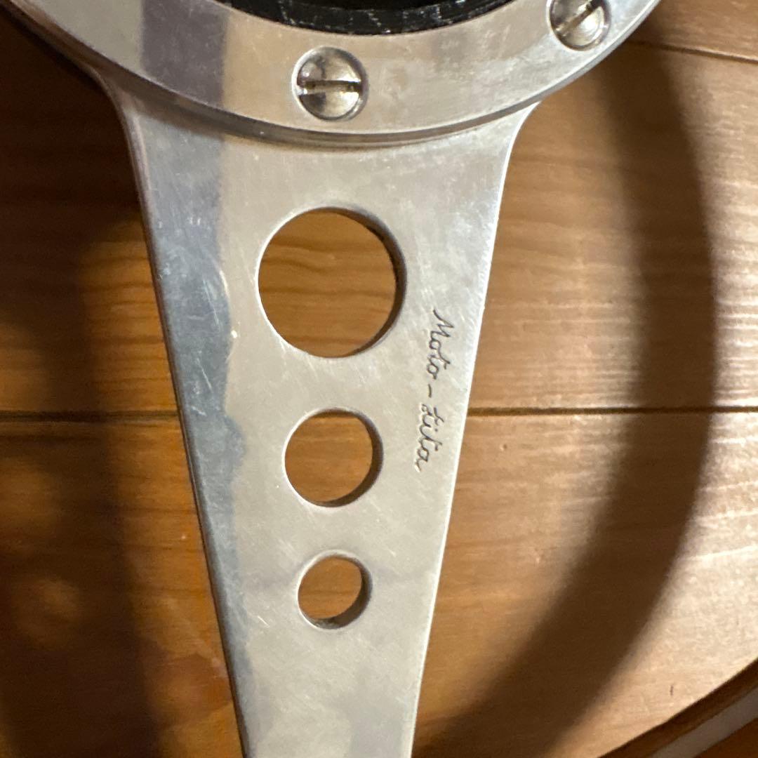 ローバミニ用　モトリタウッドステアリング　ボス付き