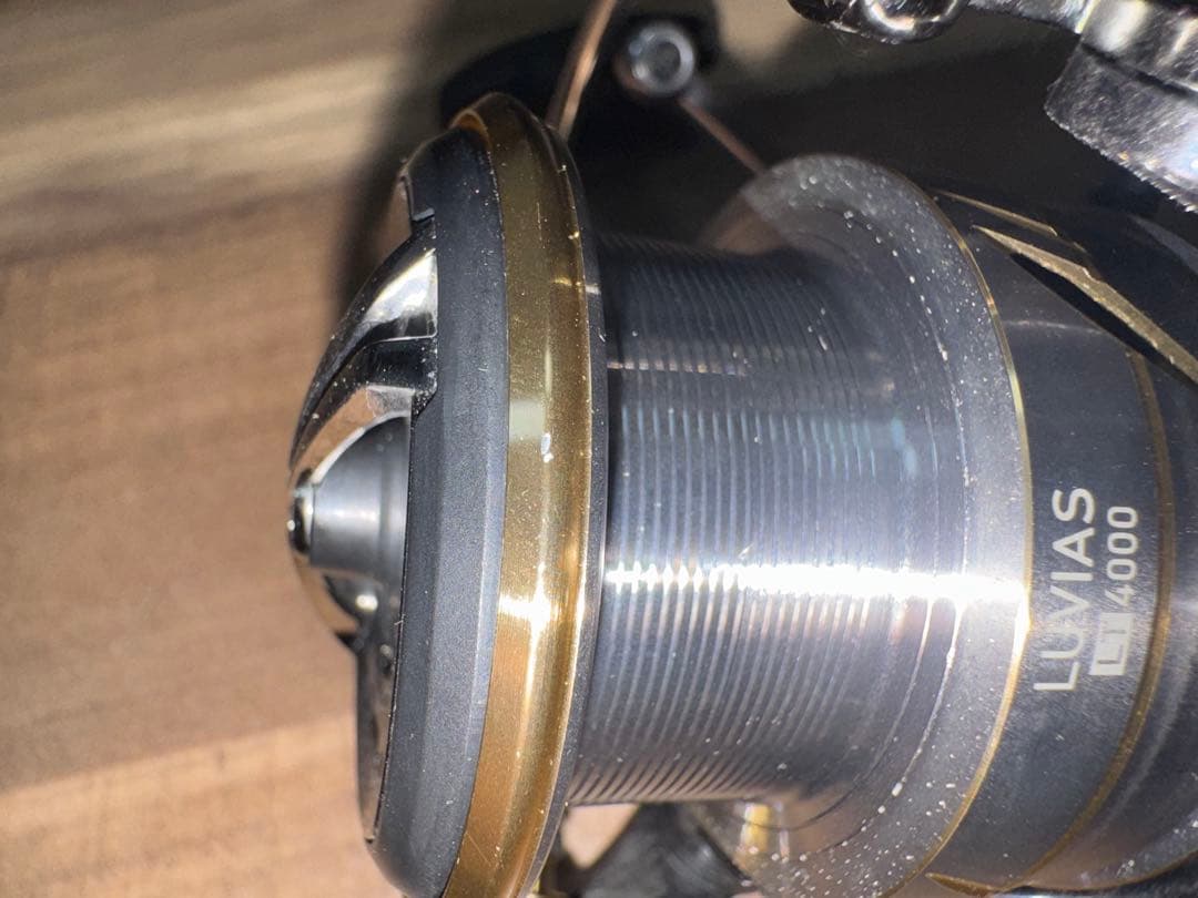 Daiwa 20LUVIAS LT 4000-CXH スピニングリール