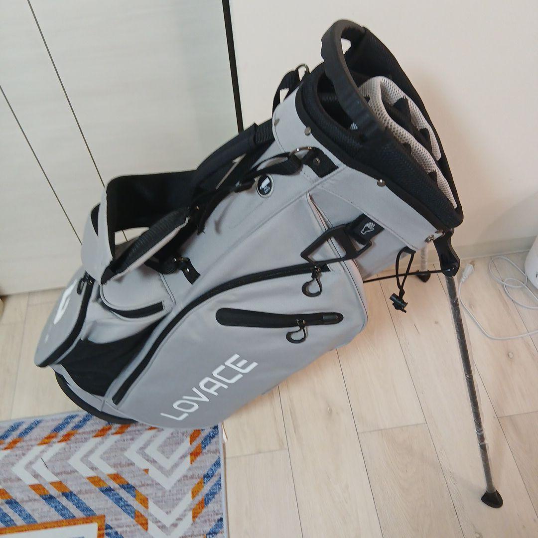 LOVACE スタンドキャディーバッグ新品 (発送は23日以降)