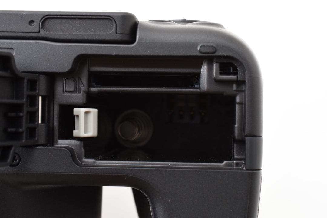 デジタル一眼レフカメラ/canon kiss x9望遠レンズセット