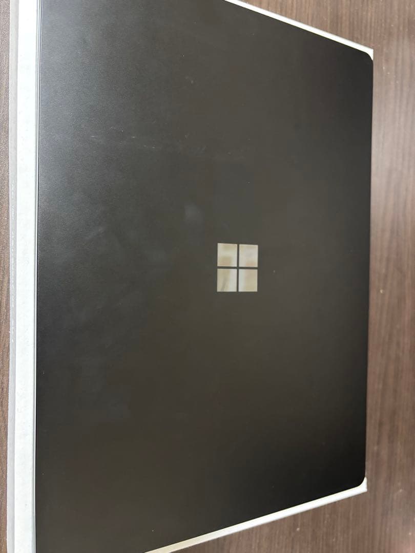 Microsoft Surface Laptop 2 ブラック