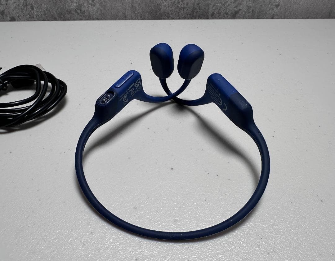 Shokz OpenRun ブルー 骨伝導イヤホン 正常動作品