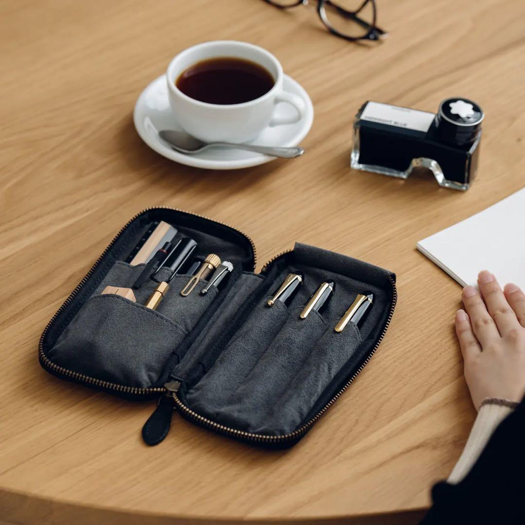 アンドリーベ　&Liebe ラウンドジップペンケース　栃木レザー　美品　完売品