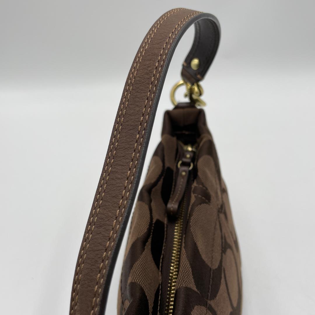 良品 COACH ショルダーバッグ キャンバス ブラウン シグネチャー