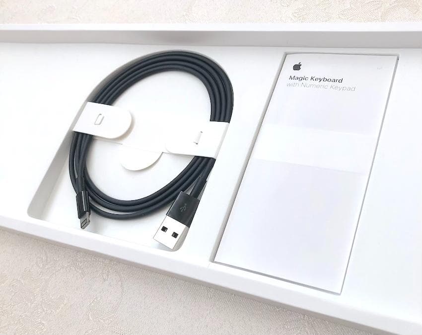 極上優良品｜スペースグレイ｜APPLE MAGIC KEYBOARD｜JIS配列