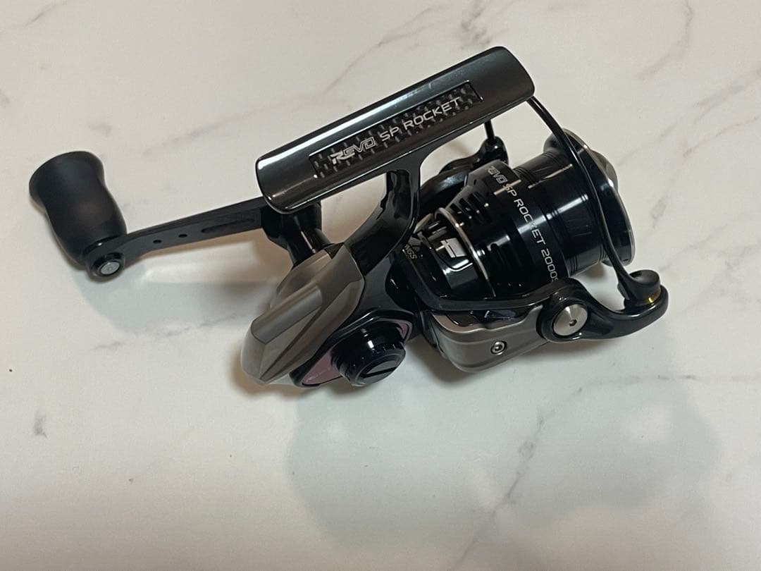 アブガルシア レボ　ロケット REVO SP ROCKET 2000S